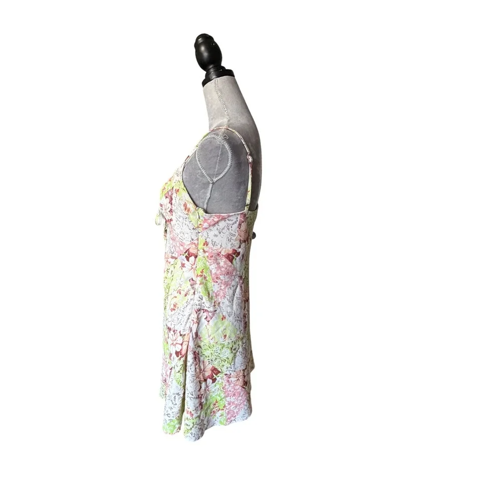 Forever 21‎ Floral Patchwork Mini Dress Pink DO NOT BUY